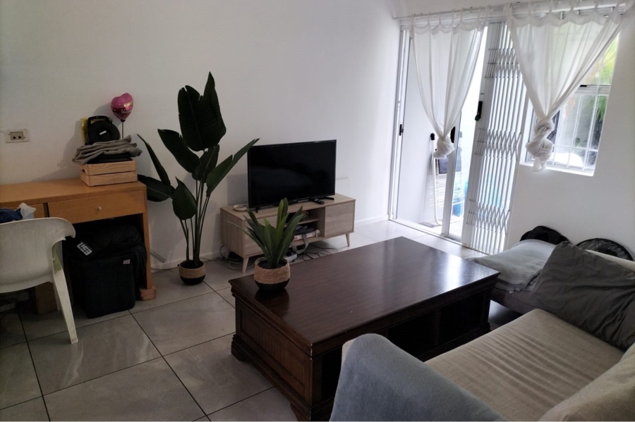 To Let 2 Bedroom Property for Rent in Table View Western Cape